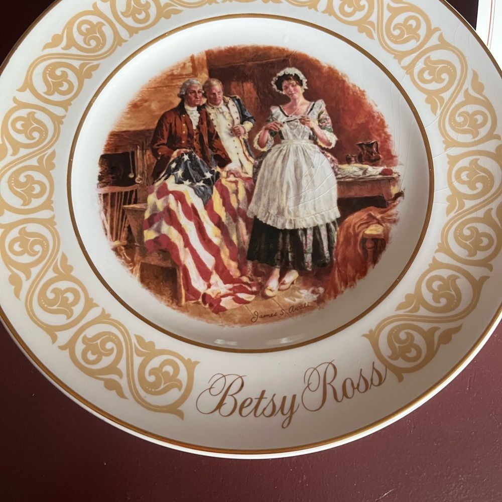 Vintage Avon Betsy Ross Plate